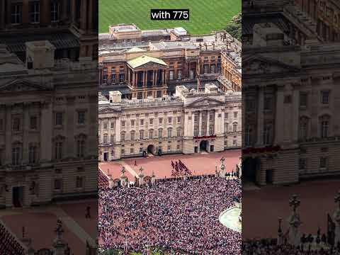 How big is Buckingham Palace? How many rooms does it have? #london #uk #tourism