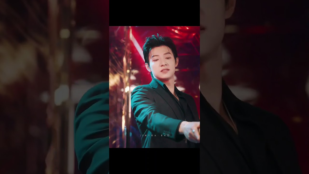 Discover Ma Xiaoyu: The Rising Star in the Entertainment World 🌟