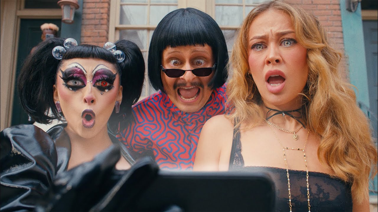 Oliver Tree & Super Computer Release Captivating Music Video for 'Essence' 🎶