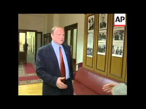 RUSSIA: PRESIDENT YELTSIN RUSHED TO HOSPITAL