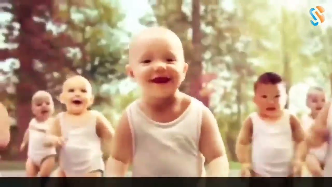 Baby's Adorable Laughing Dance 😊