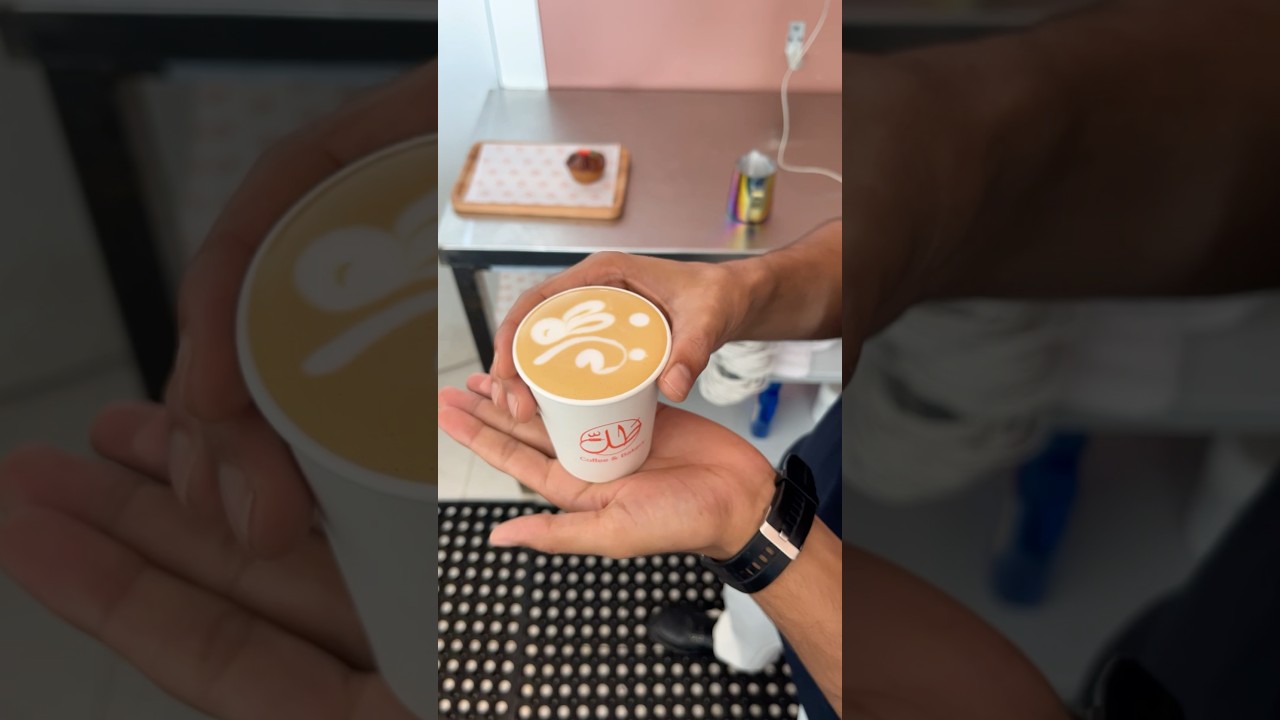 Amazing Rabbit Foam Latte Art 🐇