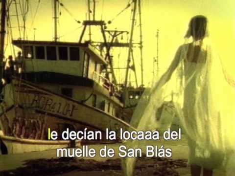 Maná - En el muelle de San Blas (Official Video)