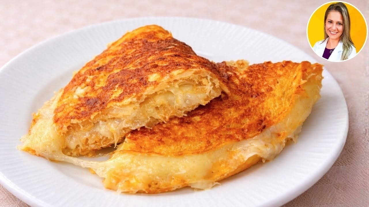4-Ingredient Low-Carb, Flourless Keto Recipe 🍳
