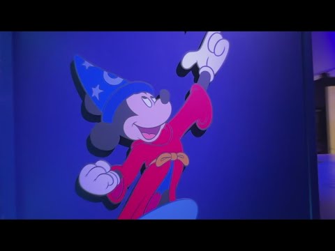 3News' Christi Paul speaks with Disney Interactive creative director David Korins