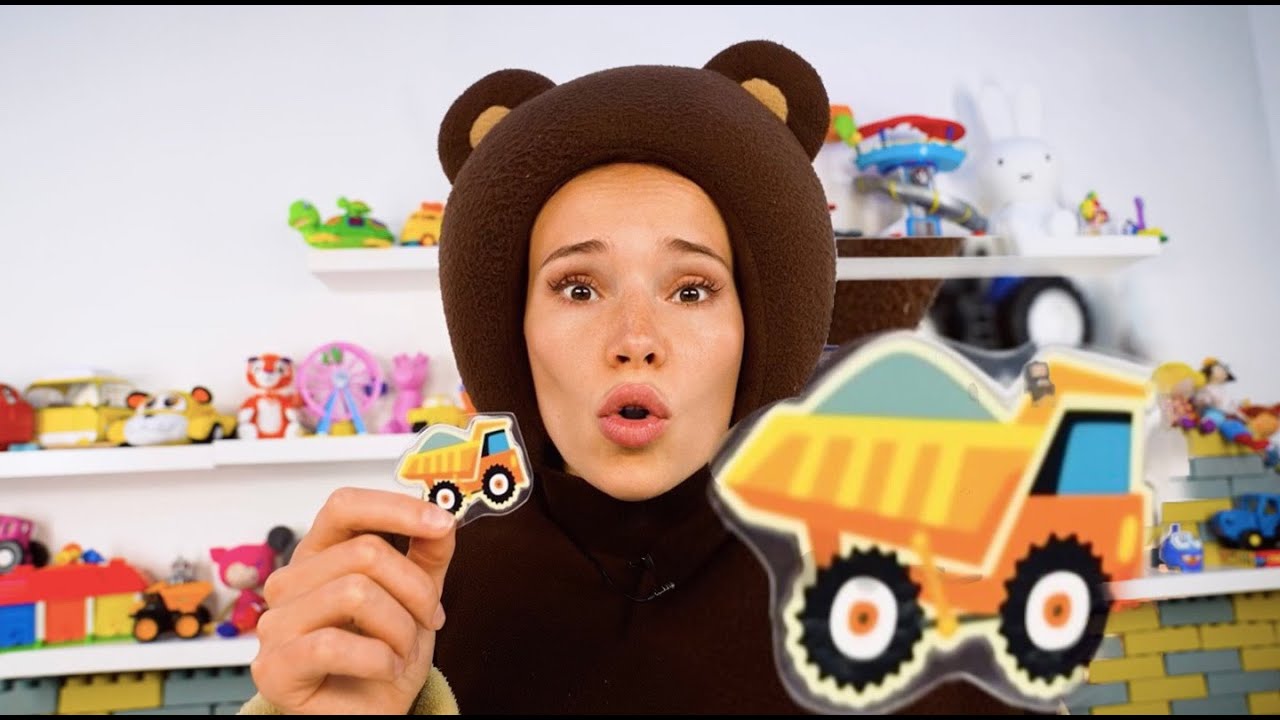 Веселые развивающие игры с Медведем и книга-стикербук Синий Трактор 🧸