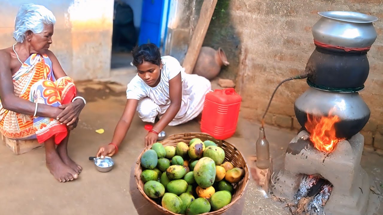Traditional Mango Wine Making | Village DESI Daru 🍹