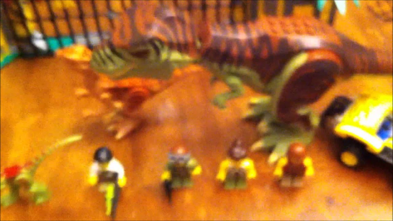 LEGO 5887 Dino Defense HQ Review 🦖