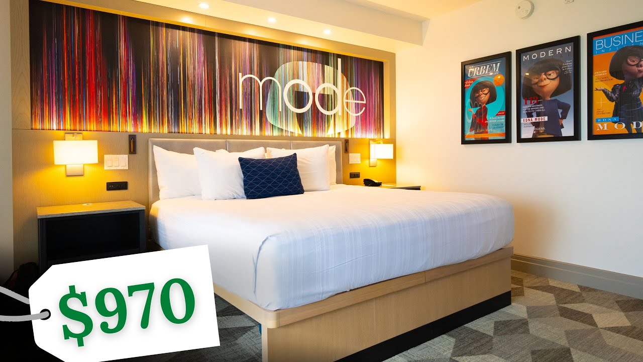 Disney World's $970 Hotel Room Review 🏨