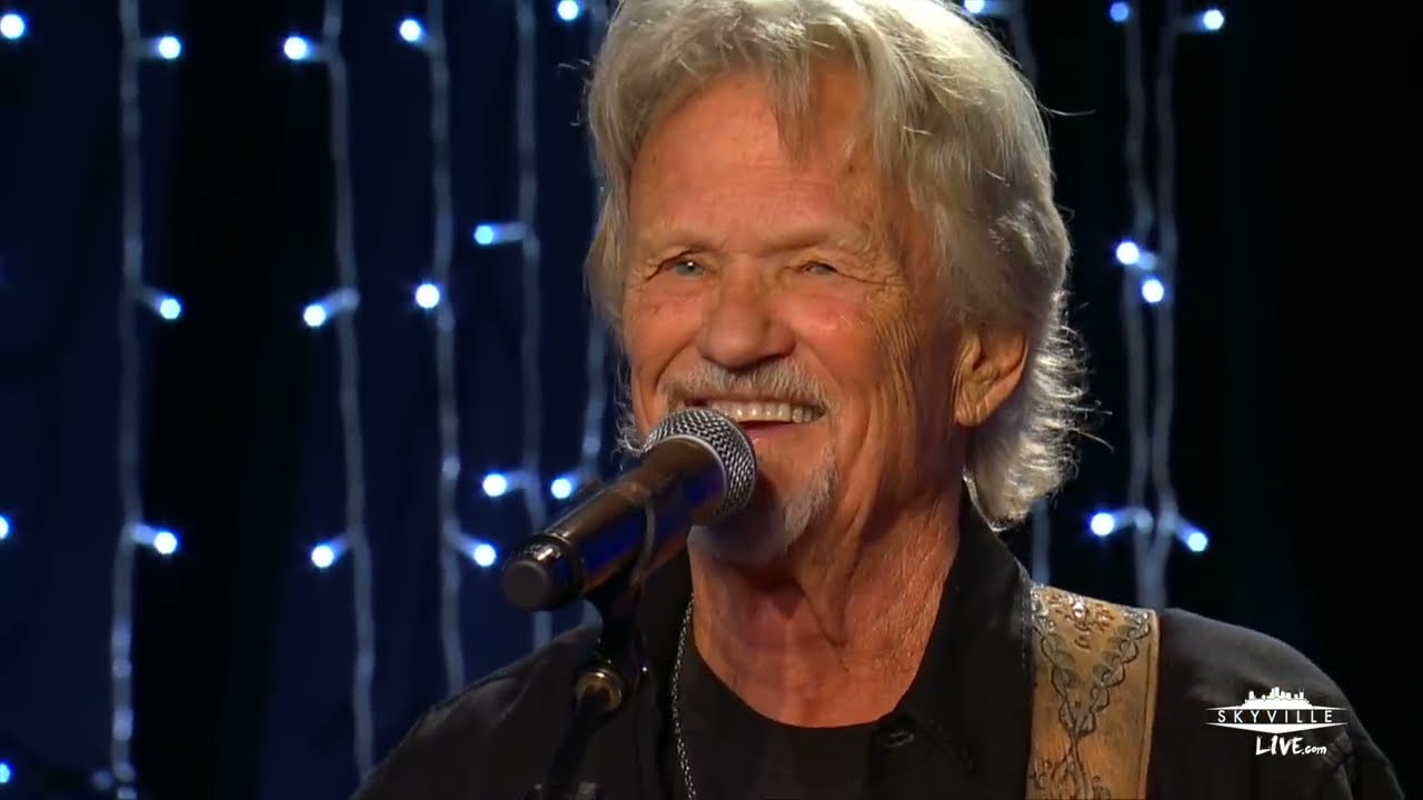 Kris Kristofferson Performs 'Sunday Mornin' Comin' Down' 🎶