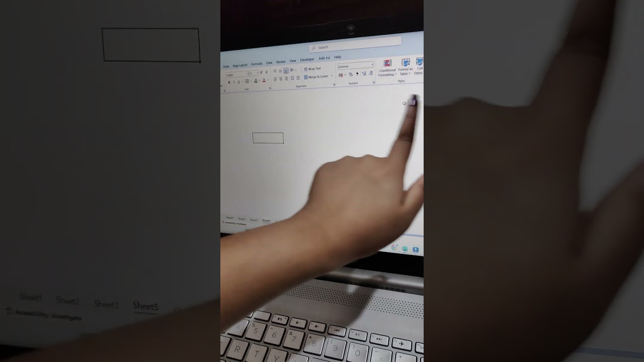 Hide Gridlines & Headings in Excel 📊