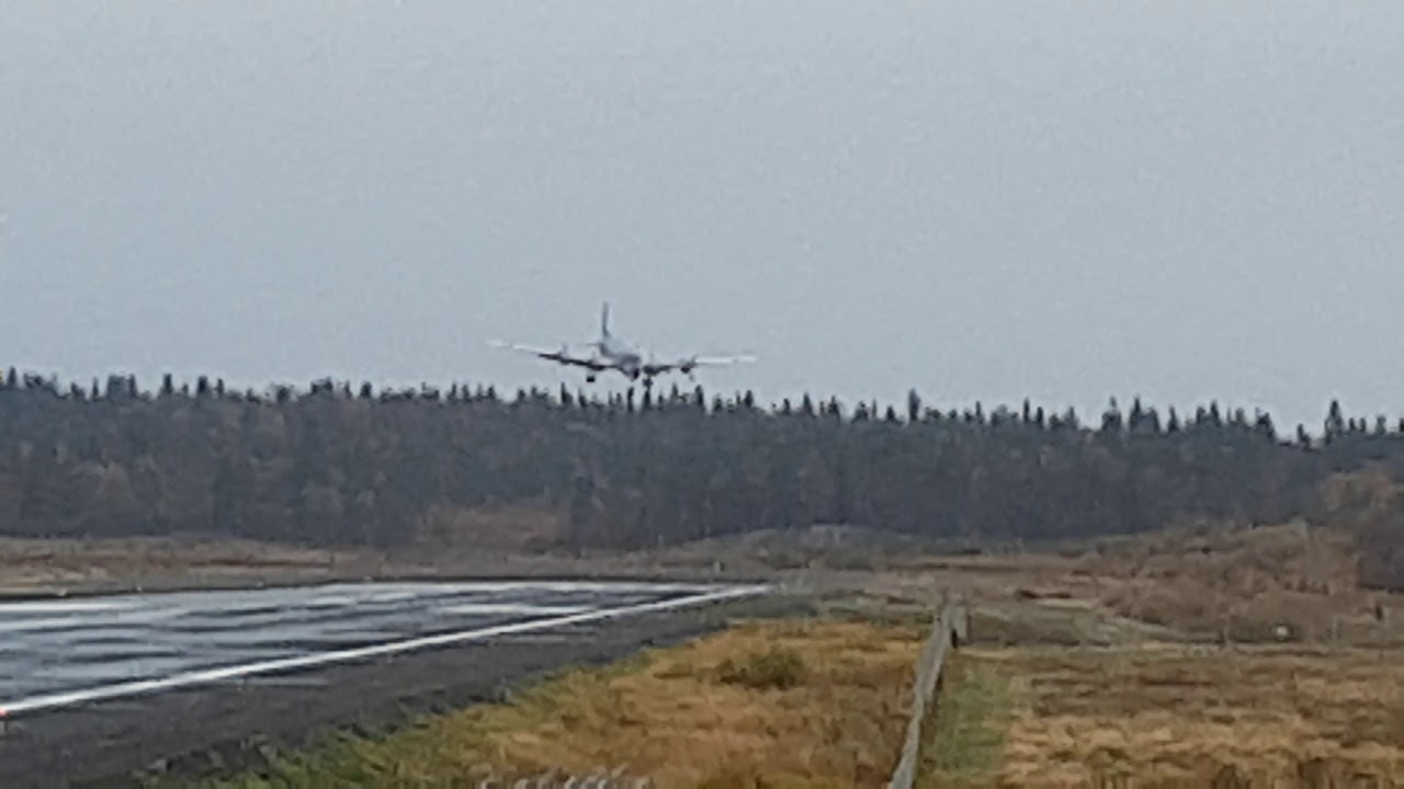 DC6 Handling in Crosswind ✈️