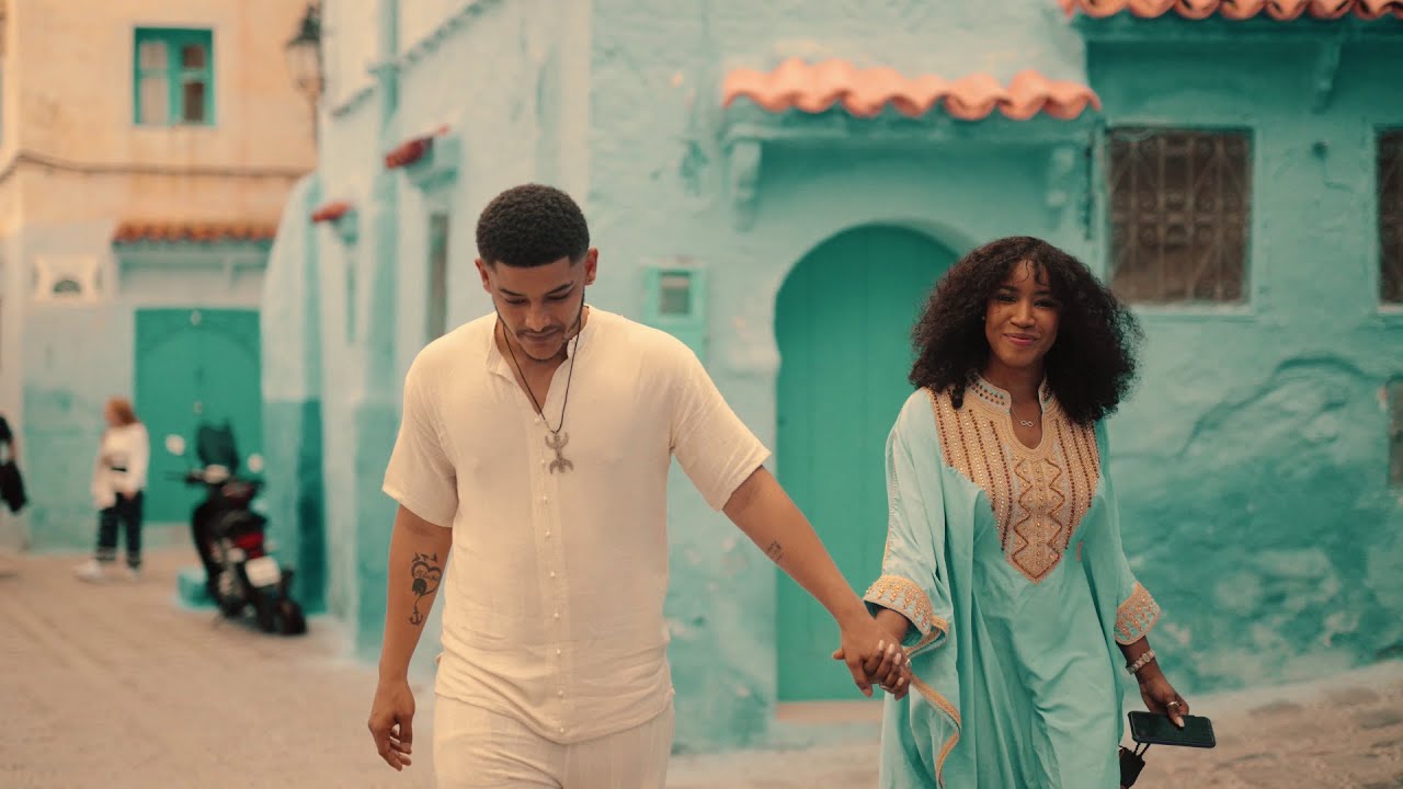 Akbess - Is Okay (Official Clip) 🎶