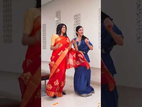 Khaab Mil De 🥰 #neetubisht #lakhneet #neetubisht #trending #shorts #dance #youtubeshorts