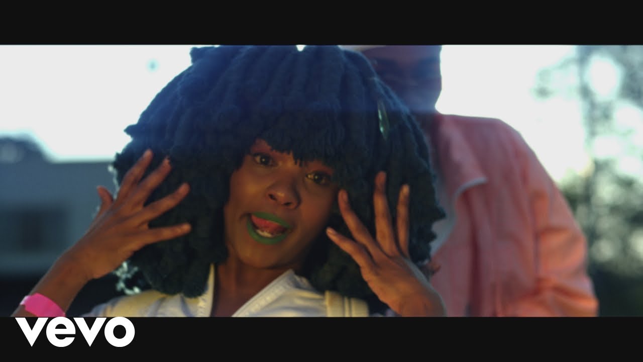 DJ Maphorisa & DJ Raybel - iWalk Ye Phara ft. Moonchild Sanelly, K.O, Zulu Mkhathini