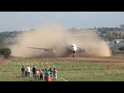 DC-6 "Empress of Suva" ZS-MUL Makes Historic Ferry Flight Landing!