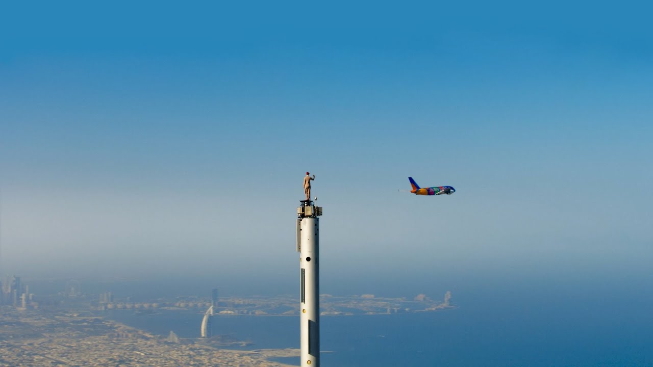 Emirates A380 Flies Around Burj Khalifa in Stunning New Ad ✈️