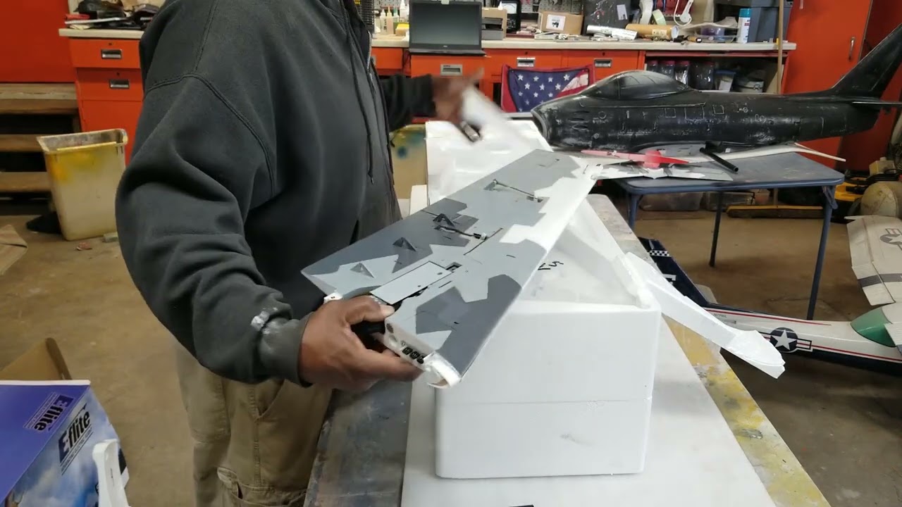 Unboxing the Eflite Viper 90mm Jet – Amazing Details & First Look ✈️