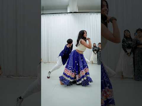 Uyi Amma ✨ #bollywood #song #uyiamma #omtarphe #dancemusic #dancevideo #dance #viraldance #love