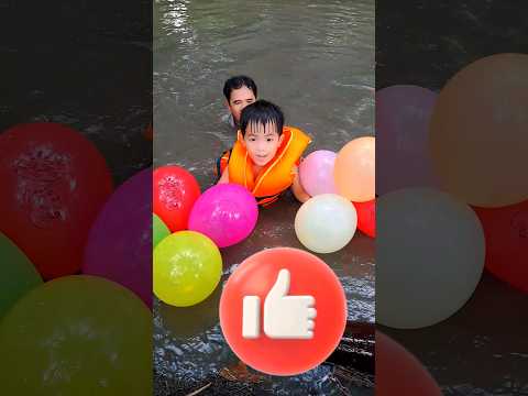 Em bé tốt bụng "thương ngoại"/ tập bơi mùa hè/ Tín ngộ tv #shorts