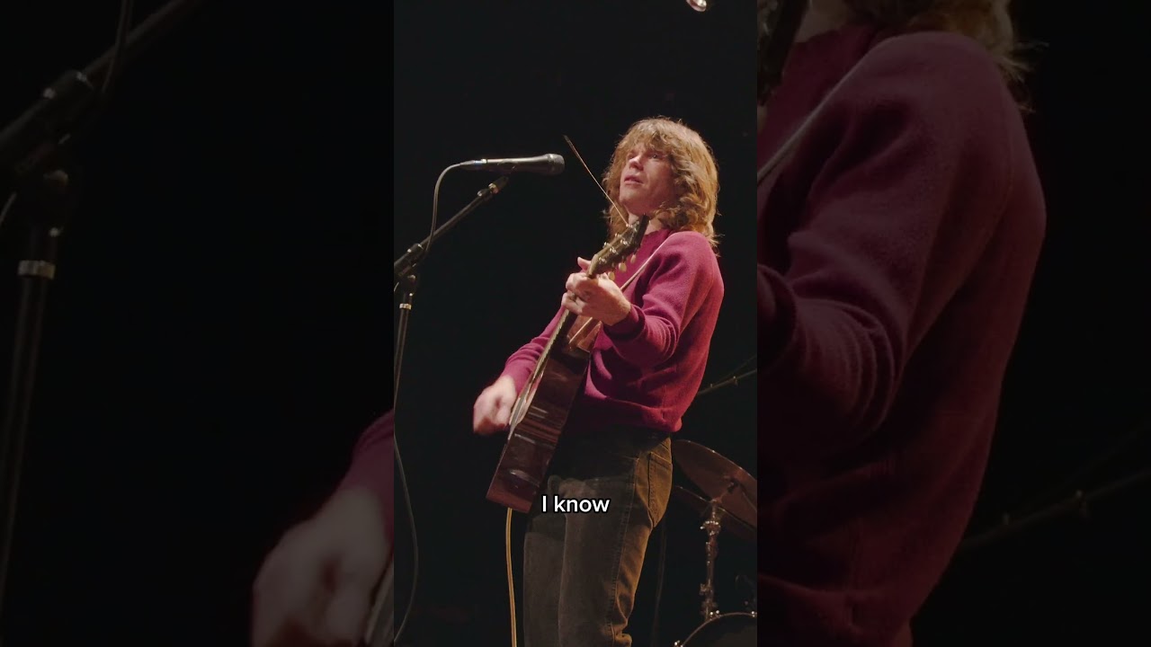 Welles gets in argument with Mt. Joy singer Matt during Philly performance