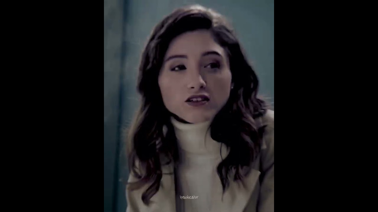 Discovering My Favorite Detective, Natalia Dyer 🕵️‍♀️