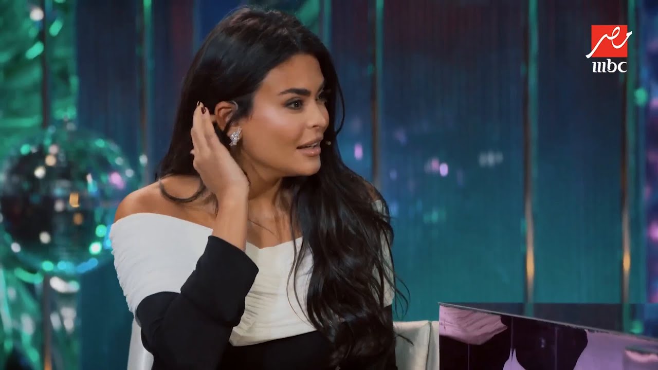 ليلة فونطاستيك | هزار وكوميديا على طول الخط.. كارو وأسئلة جريئة مع الفنانة أسماء جلال!