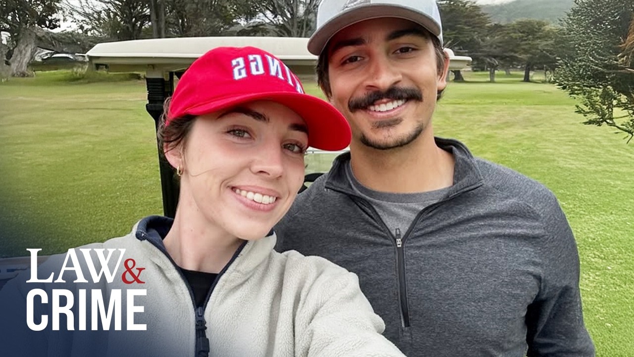 Boyfriend 'Accidentally' Shoots Girlfriend Dead in Shower