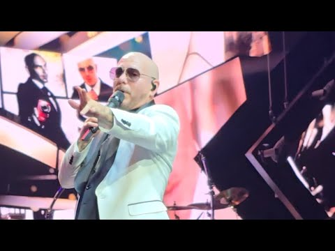 Pitbull Trilogy Tour at Xcel Energy Center, Feb 2024 π€