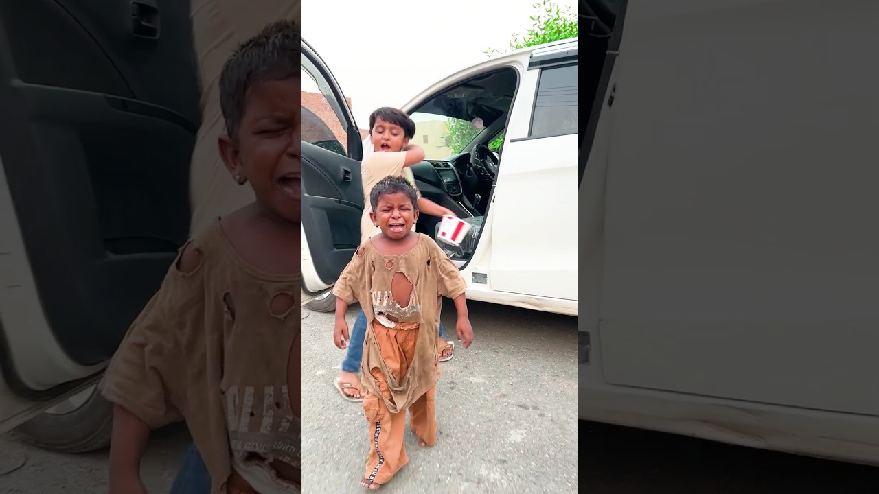 KFC Food vs Poor Boy 🍗