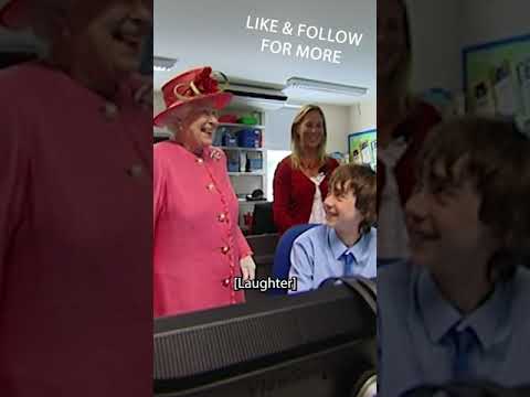 2011: Queen Elizabeth II on Algebra