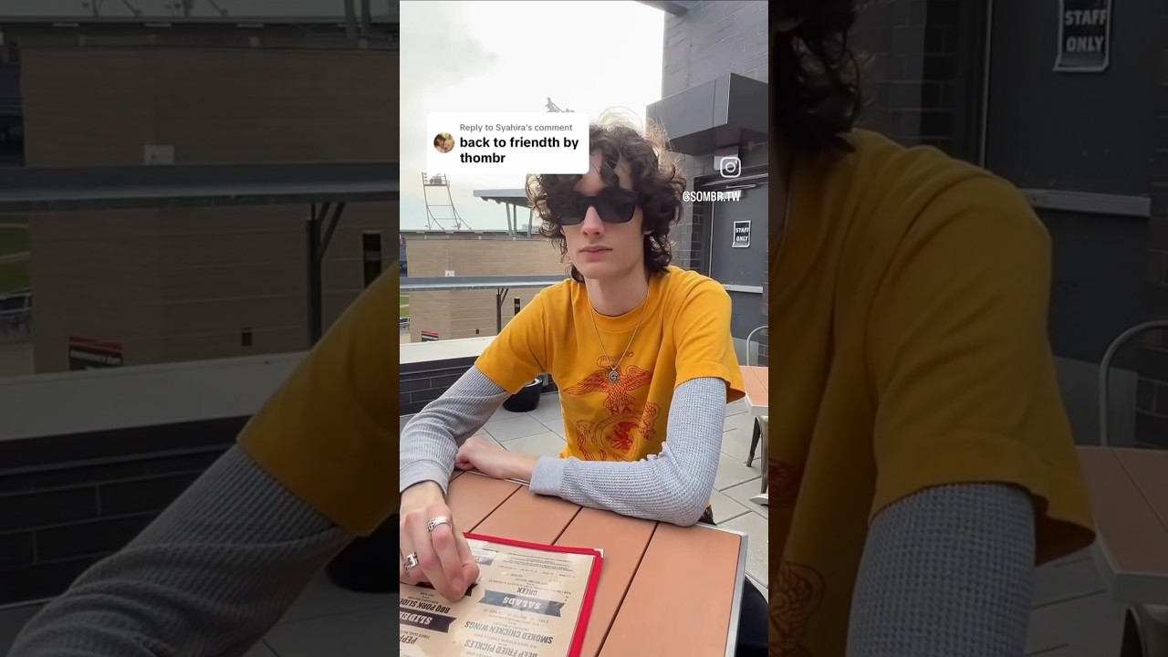 Calling @somb.r on Insta 📱