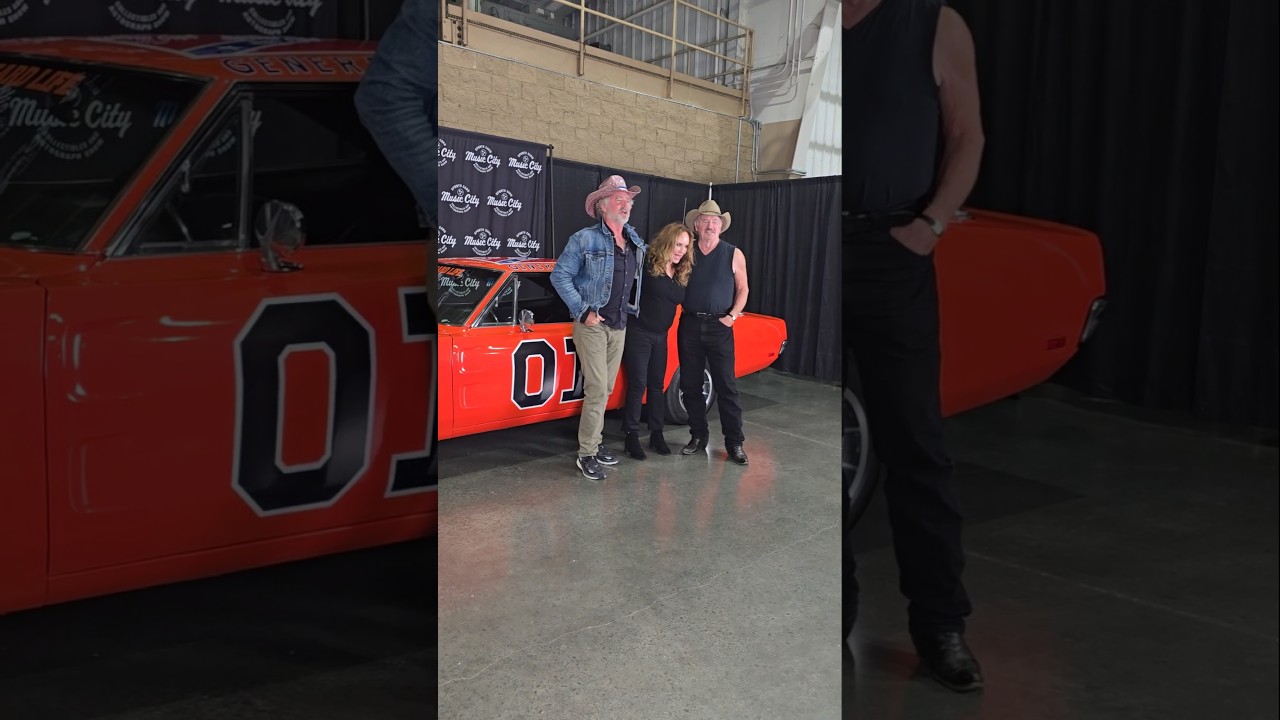 Dukes of Hazzard Cast: Daisy, Bo & Luke in Nashville