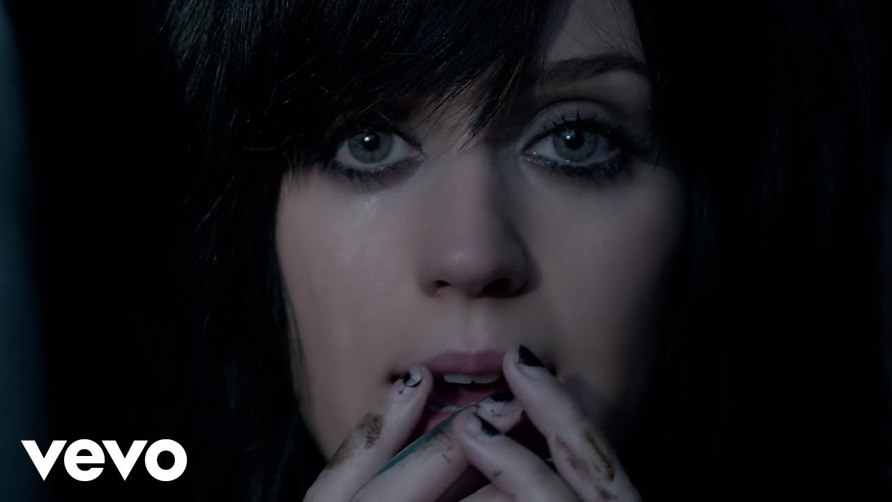 Katy Perry - The One That Got Away (4K Video) 🎶