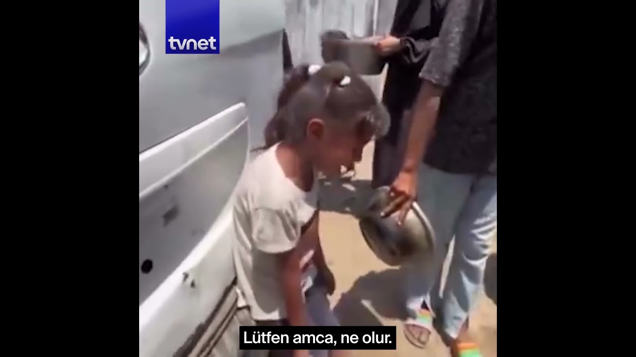 Gazze'de Açlık Çeken Çocuklar Ağlıyor 😢