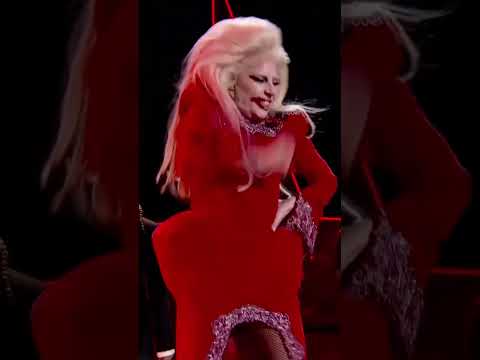 'Abracadabra' live at Netflix Tudum 🖤 #LadyGaga #NetflixTudum