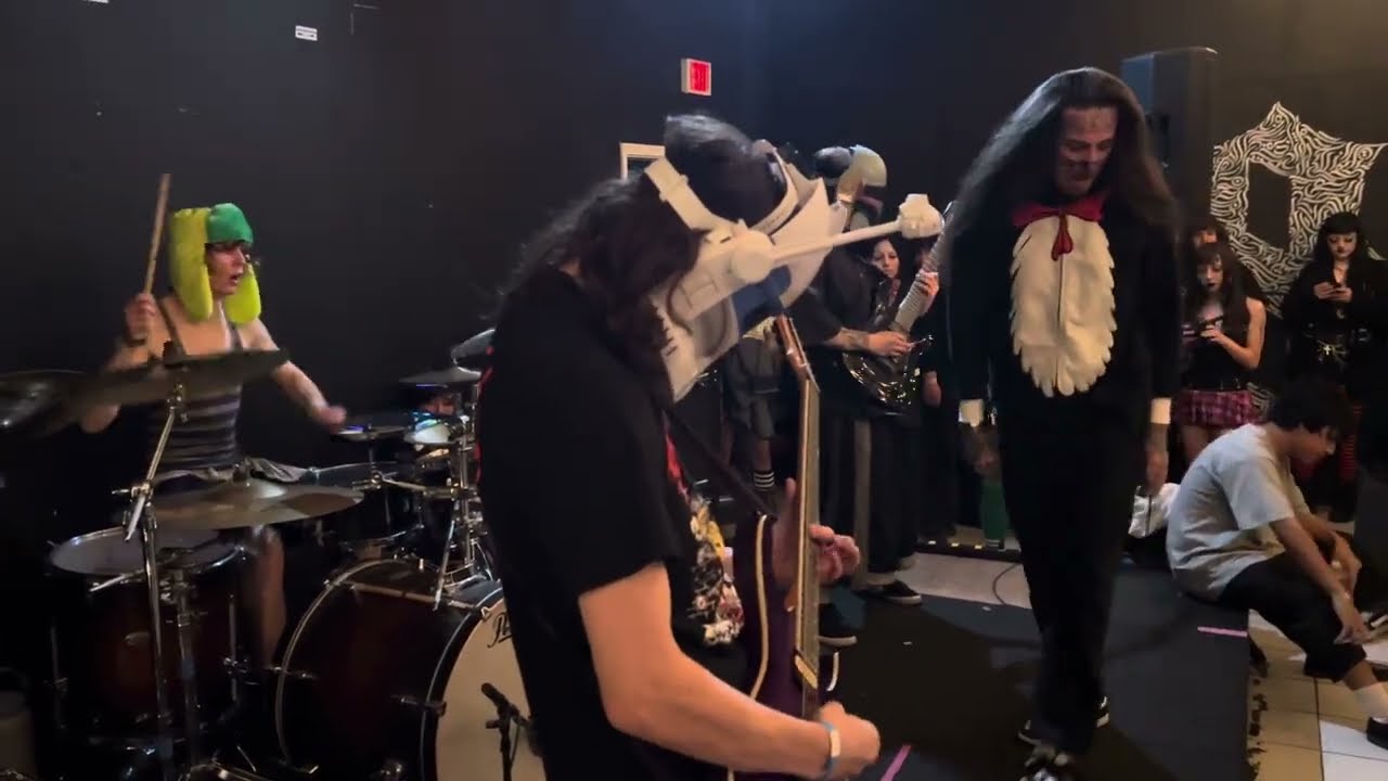 Jimmy H. Doolittle Live Performance at The Midnight Hour Records (10/25/2025) 🎸