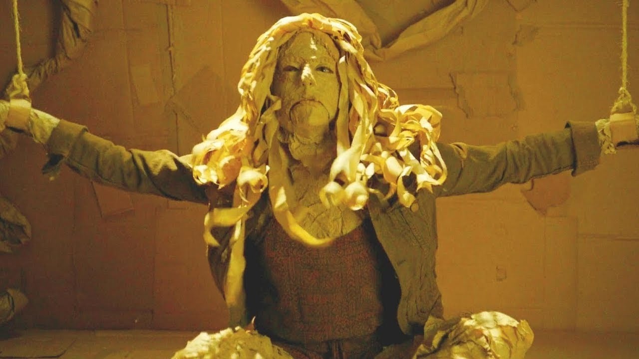 Labirintdagi dunyo va odamlar enalarini ko'rdi 🌀