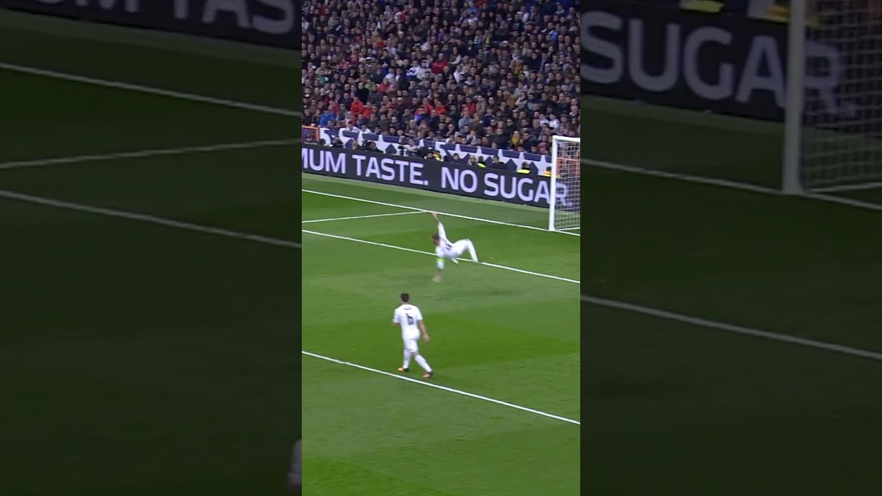 Sergio Ramos's Amazing Clearance 😱