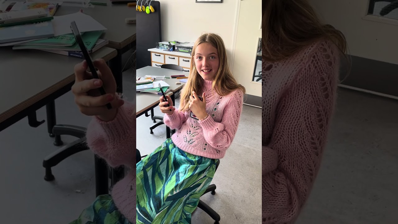 Skuespillere reagerer på deres Klassen-navn! 🎬