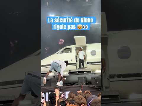 La sécurité de Ninho sort un fan 🤯