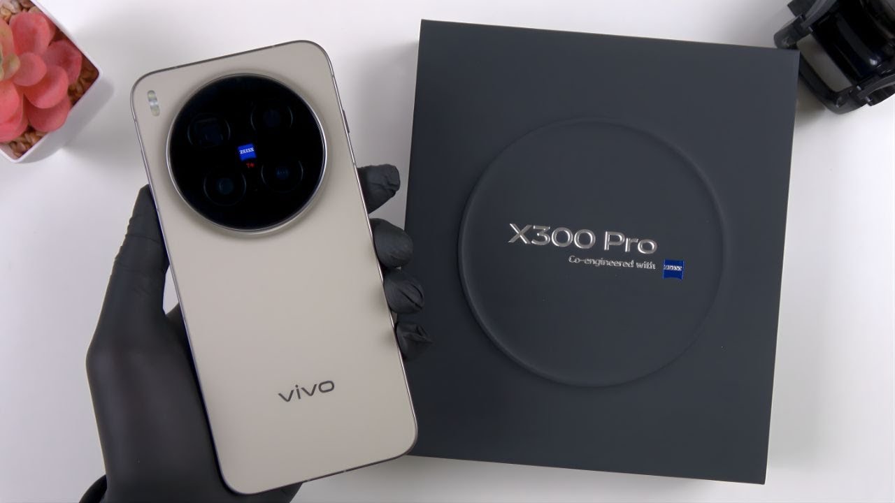 Vivo X300 Pro Unboxing & Review 📱