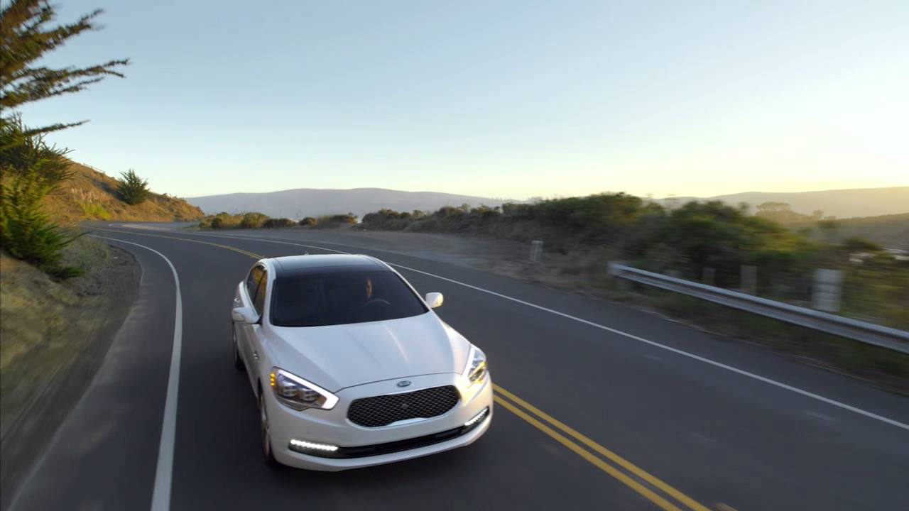 2016 Kia K900 Overview