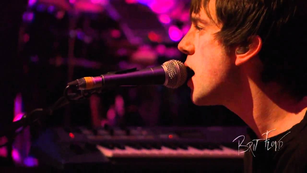 Brit Floyd Performs 'Time' from Pink Floyd's Dark Side 🎶