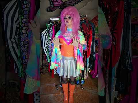 Famous Figures: Alan Turing #dragqueen #learnmath