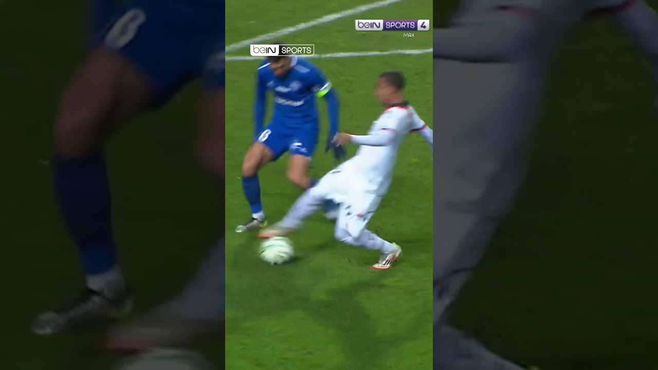 Spectacular Volley en Lucarne de Junior Kroupi : Le Génie de la #Ligue2BKT ⚽