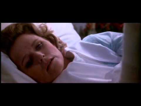 Mrs. Baylock Kills Katherine in The Omen (1976) 🎬