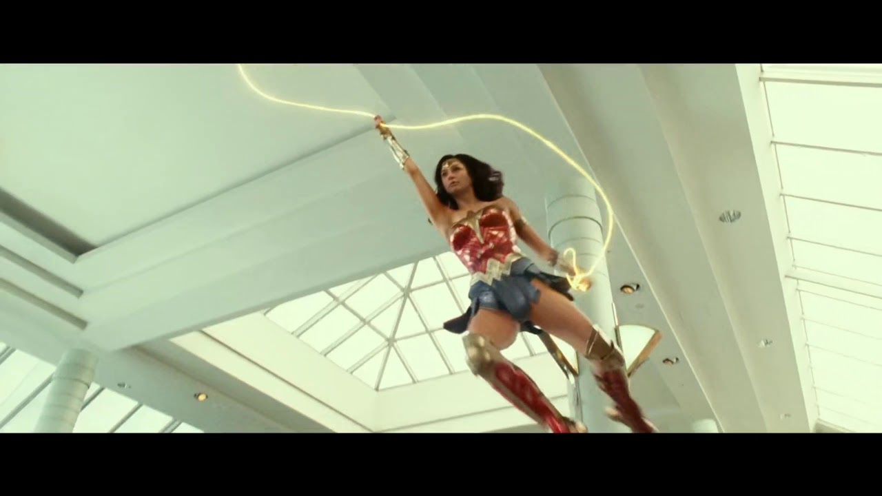 Wonder Woman 1984 Mall Fight Scene 🛍️