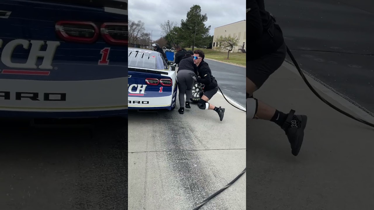 Lando Norris's Amazing Pitstop Speed! 🚗💨