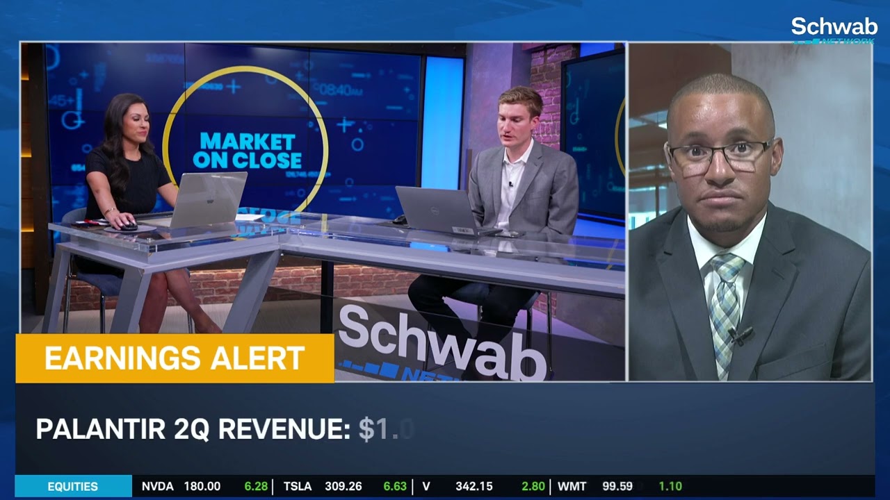 Earnings Surge: Palantir (PLTR) Beats Expectations Amid Market Watch π